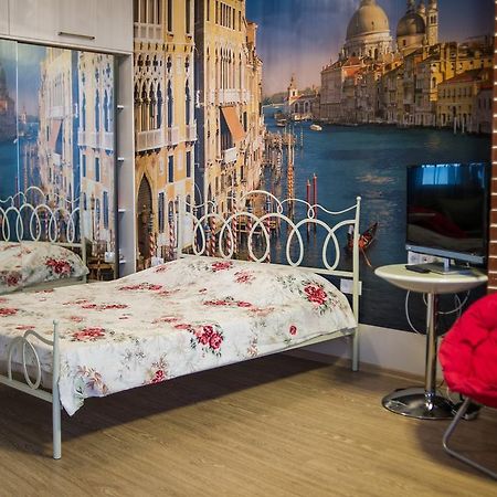 Apartment On Takaishvili Batumi Bagian luar foto